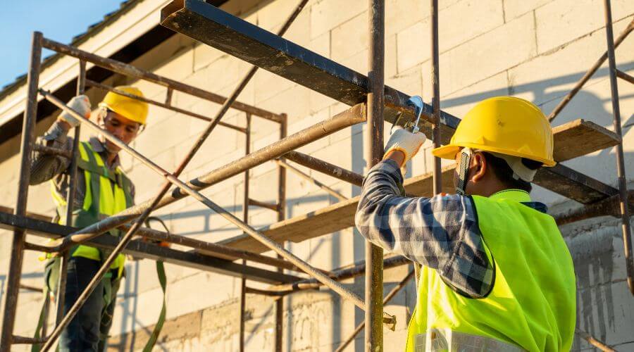 Professional fairlawn roofing services in Lindsay, CA